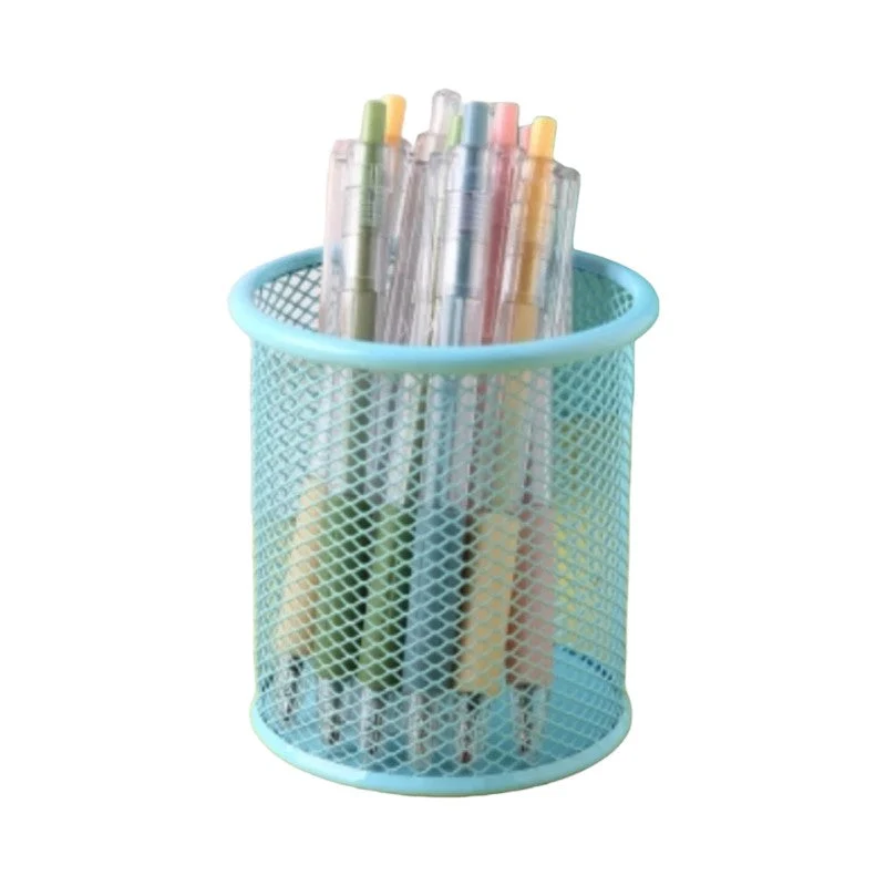 Pot à crayons en métal