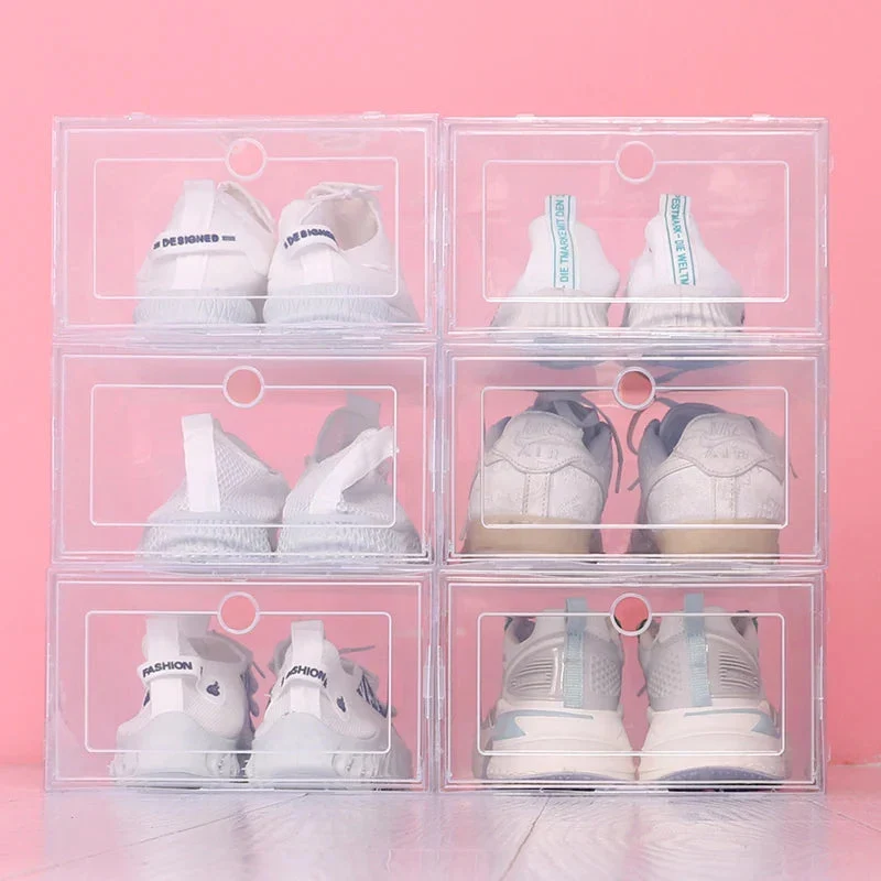 Boites à chaussures transparentes