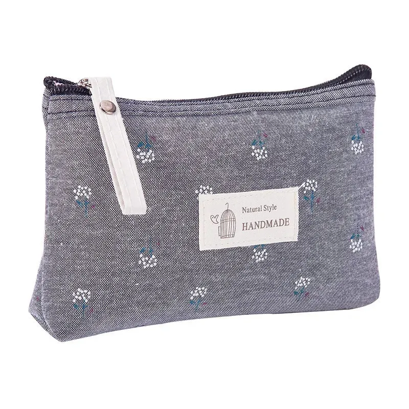 Trousse de toilette fleurie