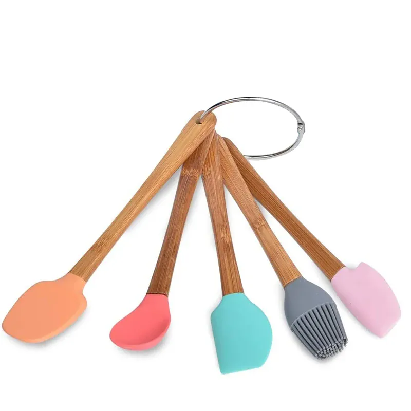Set Spatules Silicone 5 pièces Résistantes à la Chaleur avec Manche en Bambou