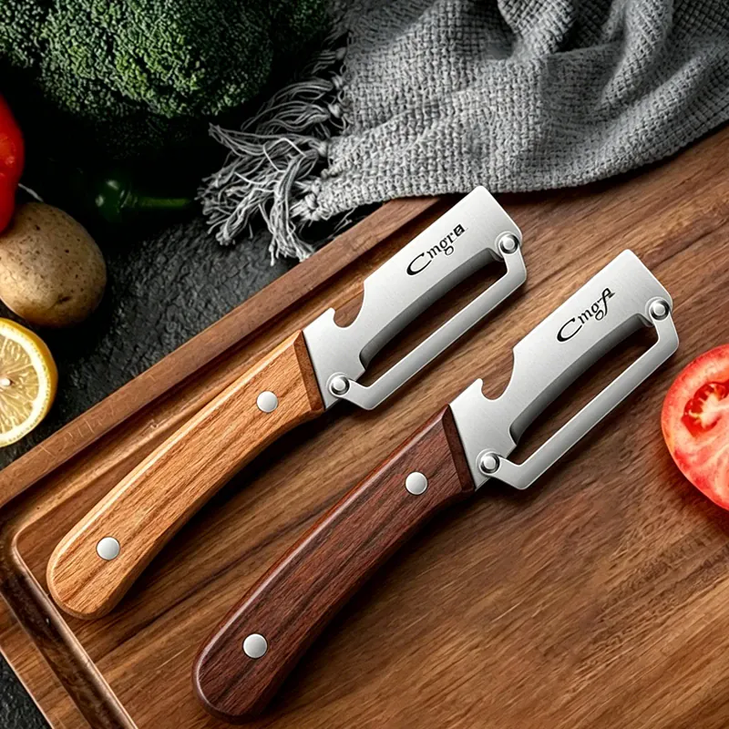 Lot de 2 Éplucheurs Multifonctions Inox à Manche Bois — Fruits et Légumes.
