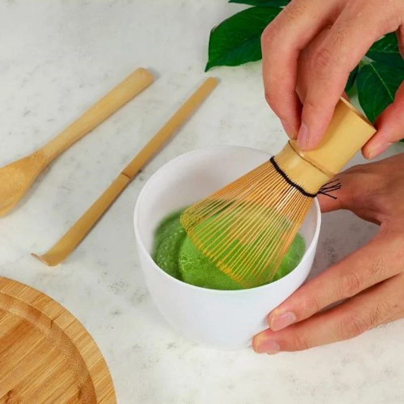 Fouet matcha traditionnel