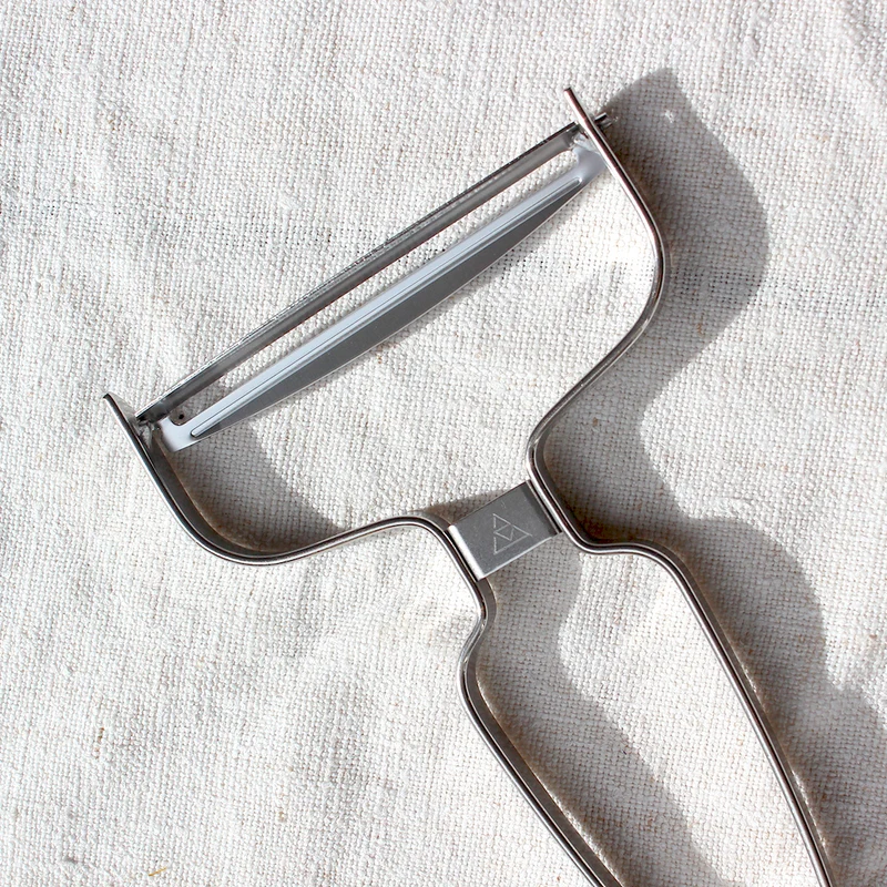 Grand économe castor en inox